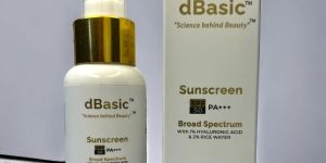dBasic Sunscreen Board Spectrum SPF 50 PA+++