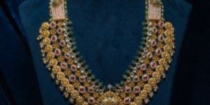 Antique Gold Necklaces