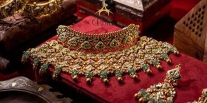 Gold Choker Necklace