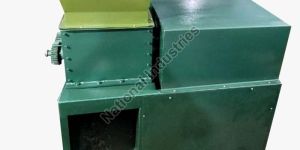 Plastic Waste Shredder Machine With Shred Capacity 150 Kg/hr
