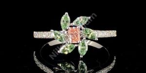 Flower Shape Diamond Ring