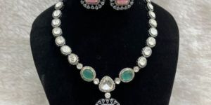Polki Kundan Necklace Set