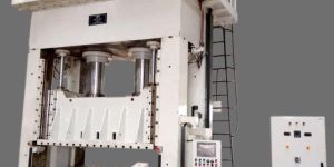Heavy Duty Hydraulic Press Capacity Upto 2000 Ton