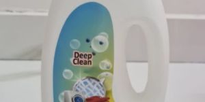 a Plus Deep Clean Liquid Detergent