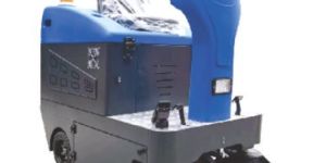 M-102 Mini Ride On Sweeper