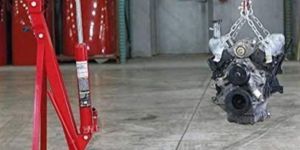 Car Engine Crane