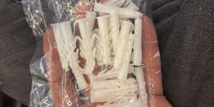Plastic Wall Plugs