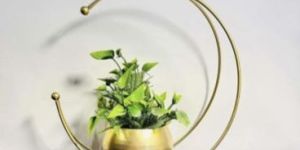 Metal Moon Planter Stand