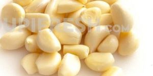 Fresh Peeled Garlic