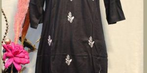 Lucknowi Kurta for Women in Cotton Fabric