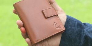 Kara Cognac Men Button Lock Multiple Cards Slots Coin Pocket Leather Wallet
