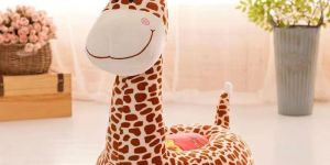 Giraffe Soft Toy Chair