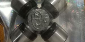 Zoravetor Universal Joint Cross