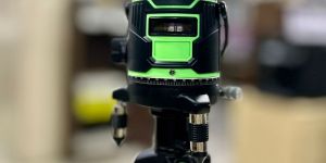 Facile Laser Level 4V1Hll