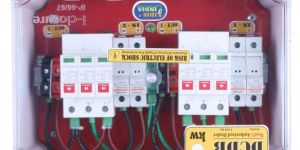 DCDB 2 IN 2 OUT 4 FUSE 2 SPD 1000V PREMIUM