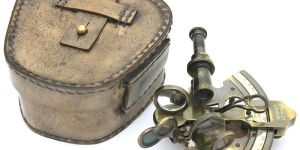 Solid Brass Nautical Sextant with Leather Box