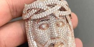 14K Gold Silver 925 Iced out Hip Hop Rapper Jewelry Men Natural Diamond Moissanite Cvd Jesus Pendant