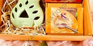 Matki Tlight Diffuser with Wax Melts Gift Pack