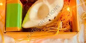 Shankh Electric Diffuser with Wax Melts Gift Pack