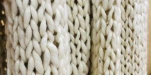 CHUNKY KNITTED ACRYLIC THROW,TECHNIQUE HANDMADE