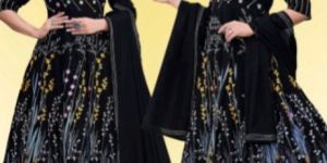 Ladies Black Embroidered Anarkali Suit