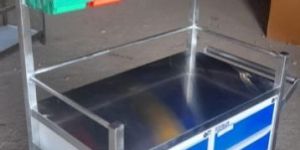 Stainless Steel Medical Trolley