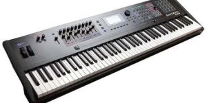 Kurzweil K2700 88-Key Fully-Weighted Synthesizer with USB Audio Interface