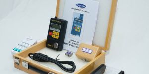 Ultrasonic Thickness Gauge
