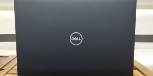 Dell Latitude 7490 Laptop