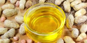 Cold Pressed Groundnut Oil