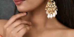 0524BMSH29-3459 Gold Plated Kundan Drop Earrings