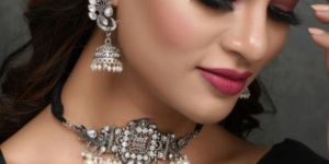 SH26-KZ-JS-3166 Oxidised Silver Plated Pearl Choker