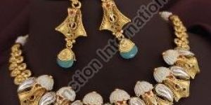 Artificial Necklace Sets