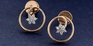 Gold Diamond Earring