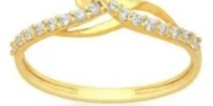 Ladies Fancy Diamond Ring