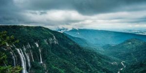 Guwahati to Cherrapunji Cabs