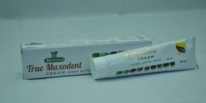 True Maxodental Herbal Dental Cream
