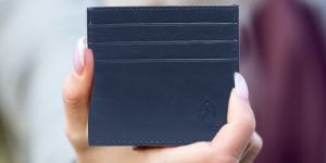 Kara Unisex Navy Leather Credit Card Holder