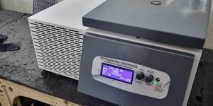 Table Top Centrifuge