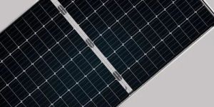 Mono Half Cut Solar Panel