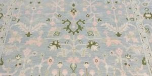 Floral Hand Knotted Persian Carpet