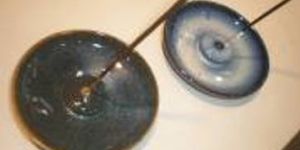 Ceramic Agarbatti Stand