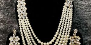 Pearl Necklace Set