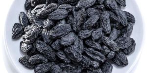 Black Raisins