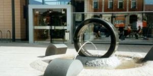 Stone Fountain Wheel Ring