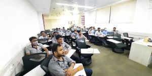 Horizontal Plastic Injection Moulding Machine