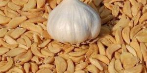 Dehydrated Garlic Cloves