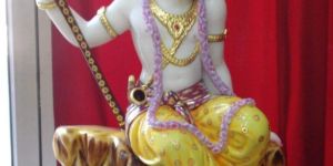 Lord Krishna Statue