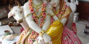 Lord Radha Krishna Statue