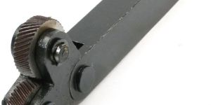 Knurling Tool Holder